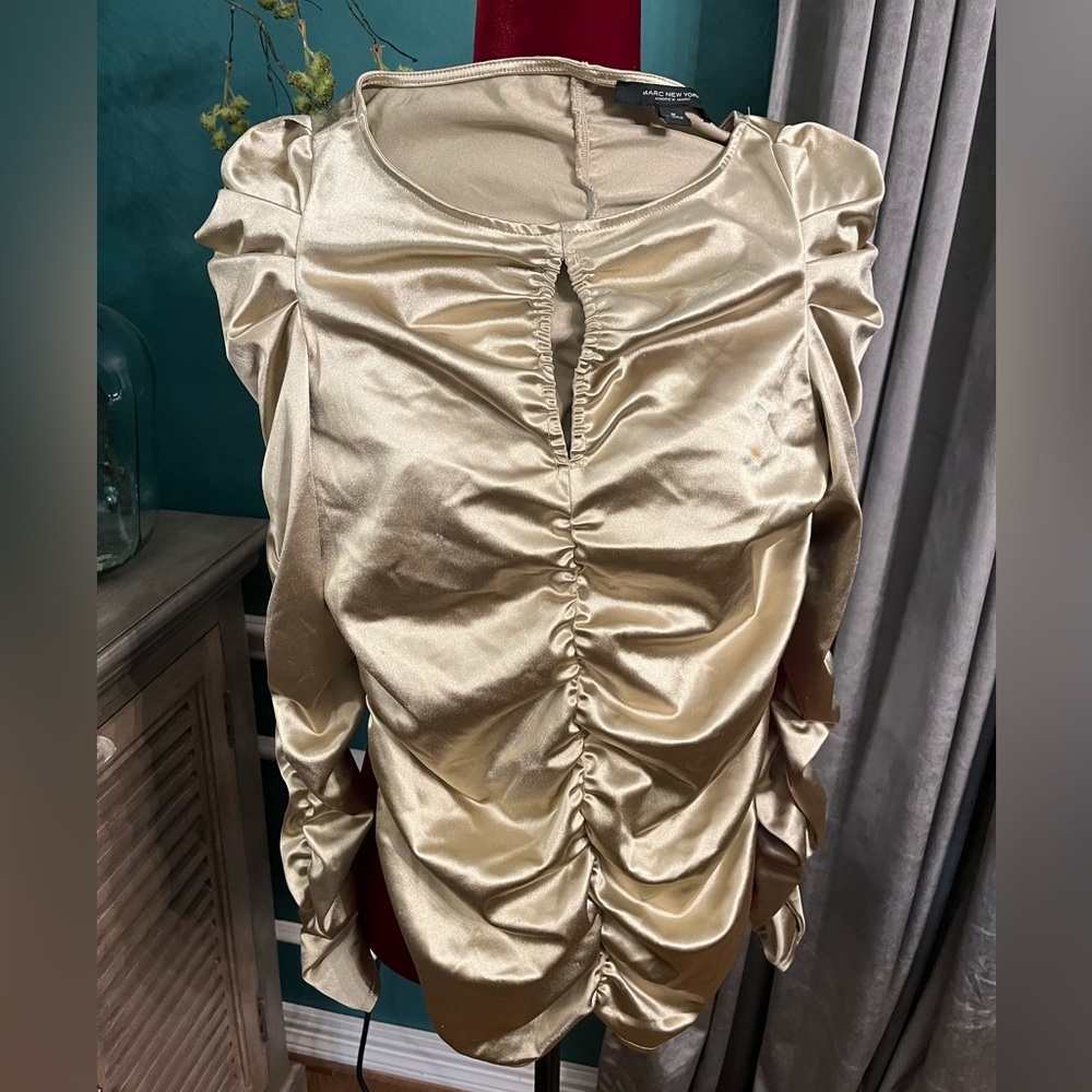 Gold Top